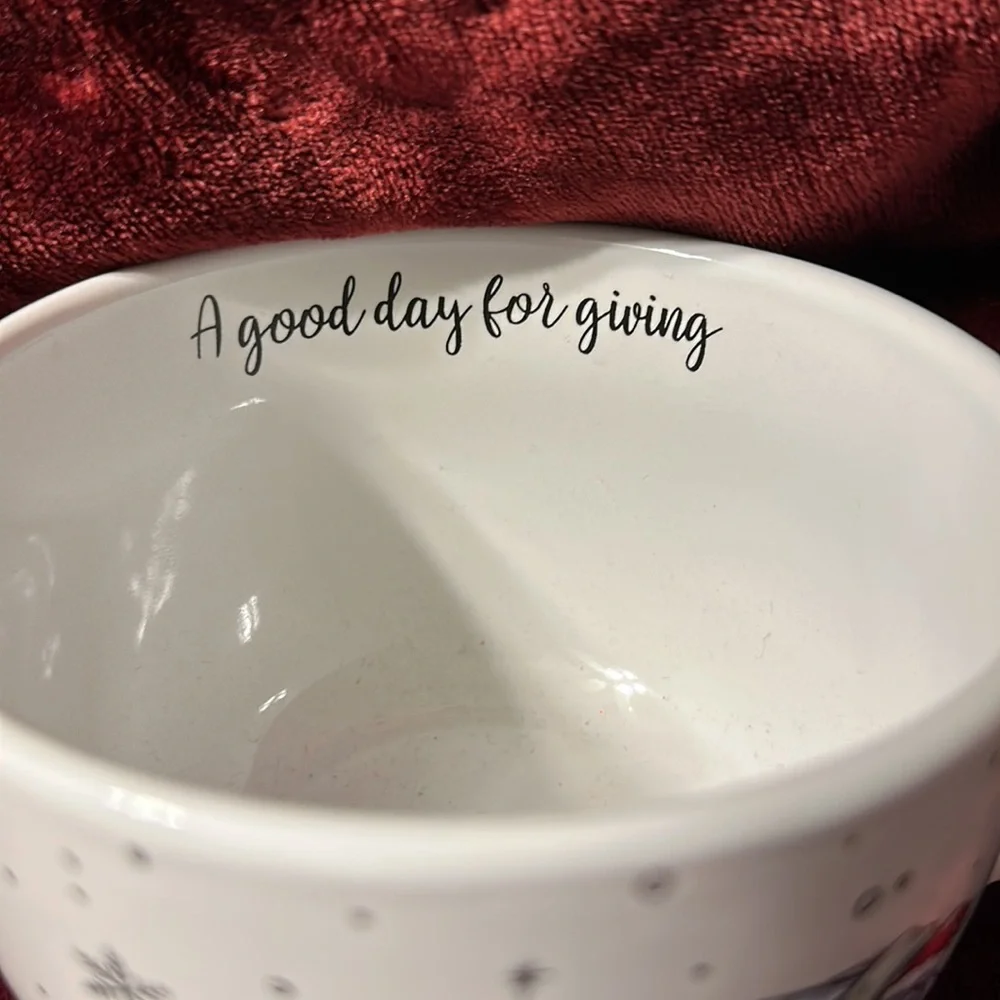 New Winnie the Pooh Christmas Mug